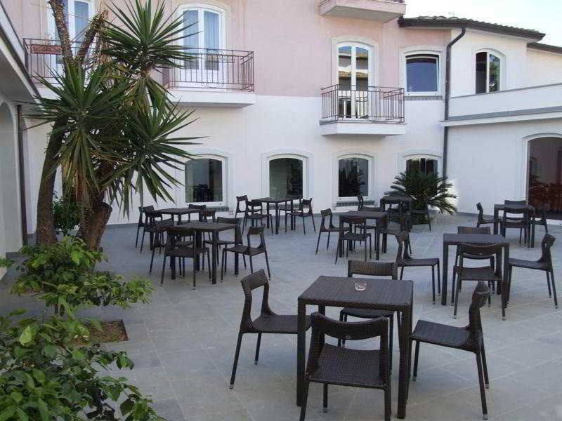 Ih Hotels Agrigento Kaos Resort Ngoại thất bức ảnh