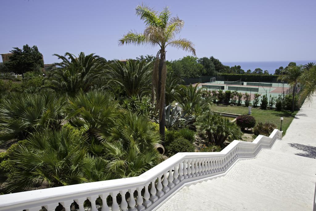 Ih Hotels Agrigento Kaos Resort Ngoại thất bức ảnh